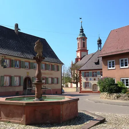 Zum Engel Apartman *